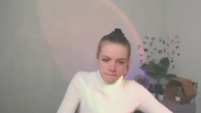 AliceFlirtt  online show from January 12, 2026, 12:45 pm