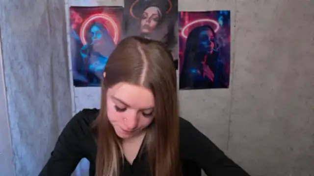 AliceFlirtt  online show from December 4, 2025, 11:20 am