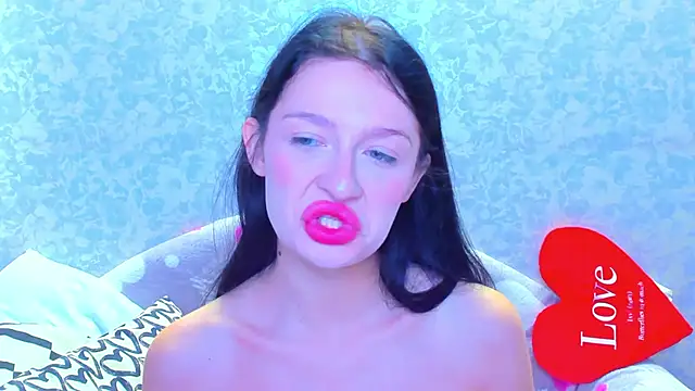 Snapshot of Vanessa_Florence chatting on September 12, 2025, 1:17 am Vanessa Florence online show from September 12, 2025, 1:17 am