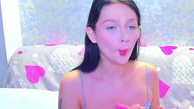 Snapshot of Vanessa_Florence chatting on November 15, 2025, 2:04 am Vanessa Florence online show from November 15, 2025, 2:04 am