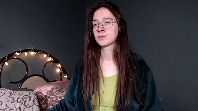 Snapshot of wow__kelly chatting on October 3, 2025, 2:18 pm wow kelly online show from October 3, 2025, 2:18 pm