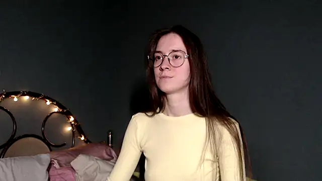 Snapshot of wow__kelly chatting on November 12, 2025, 1:59 pm wow kelly online show from November 12, 2025, 1:59 pm