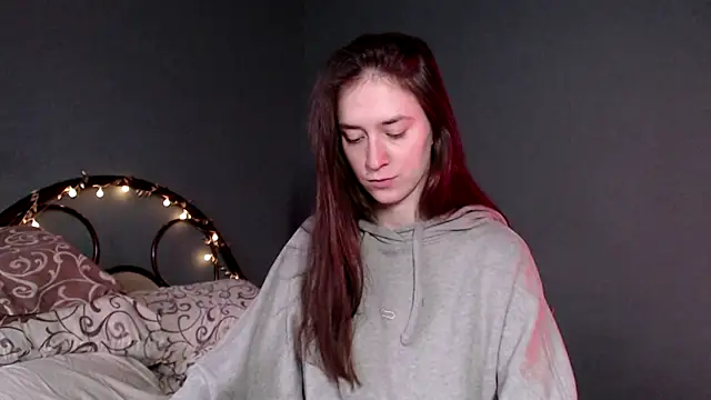 wow  kelly online show from April 8, 2026, 2:18 pm