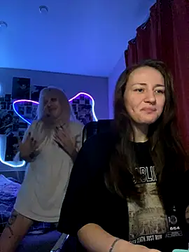 Dooubletroublee online show from September 27, 2025, 12:50 am