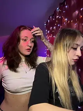 Dooubletroublee online show from January 28, 2025, 3:47 am