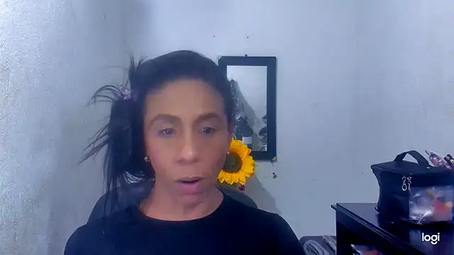 Snapshot of juanblakbigcock chatting on September 21, 2025, 3:44 am juanblakbigcock online show from September 21, 2025, 3:44 am