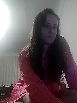 emeli moon online show from February 16, 2025, 10:33 pm