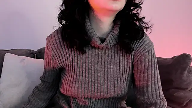 Adeelinee online show from March 7, 2025, 8:00 pm