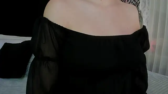 Adeelinee online show from September 26, 2025, 7:54 pm