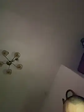 VersGuy24 online show from February 24, 2026, 4:02 am