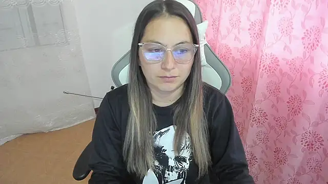 samantha  wilson online show from February 13, 2025, 10:43 pm