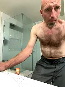 El Gizmo online show from September 16, 2025, 7:31 am