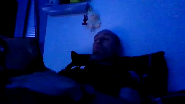 El Gizmo online show from March 18, 2026, 9:12 am