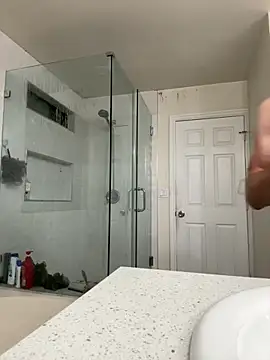 El Gizmo online show from September 12, 2025, 9:31 am