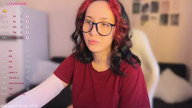 Snapshot of AnastasiaSun chatting on February 1, 2026, 8:34 am AnastasiaSun online show from February 1, 2026, 8:34 am