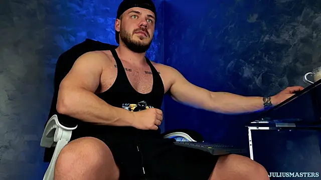 juliusmasters online show from March 31, 2026, 8:00 pm