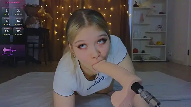 May aster online show from March 7, 2025, 5:08 am