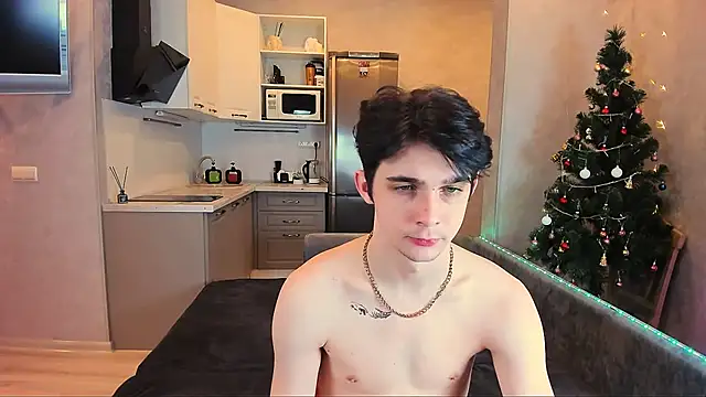 Aaron Boom online show from January 25, 2025, 8:42 am