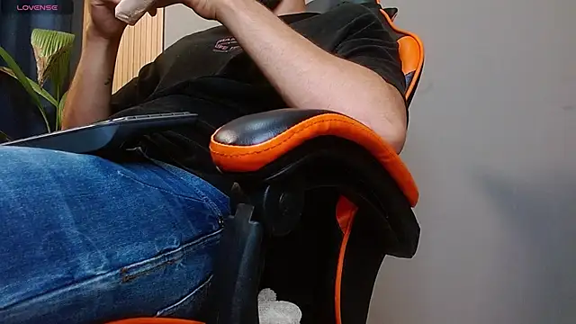 Mr WhiteCock online show from October 22, 2025, 12:21 am