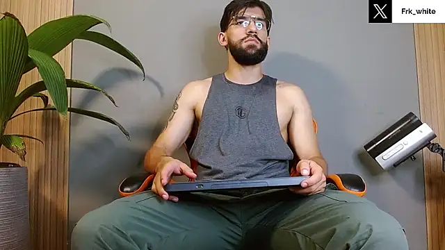 Mr WhiteCock online show from September 13, 2025, 11:10 am