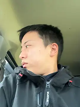 emon2122 online show from March 18, 2026, 12:25 am