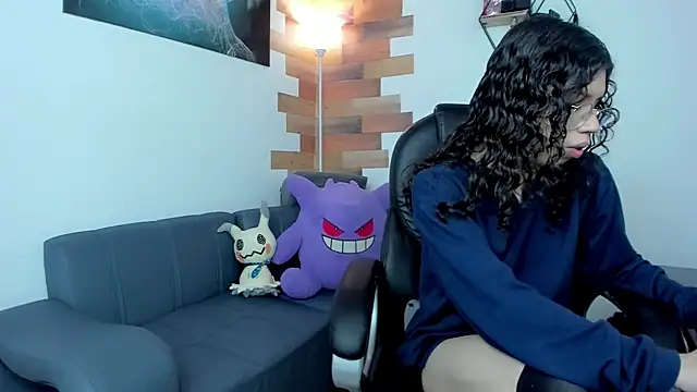 Angel Dust18 online show from March 6, 2025, 8:27 pm