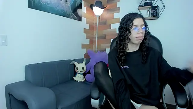 Angel Dust18 online show from February 22, 2025, 11:24 pm