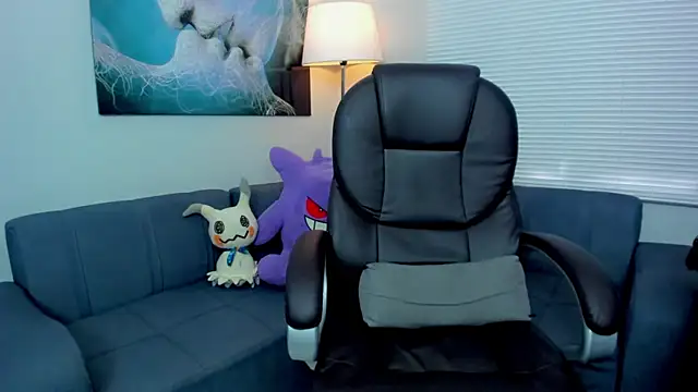 Angel Dust18 online show from October 5, 2025, 2:52 pm