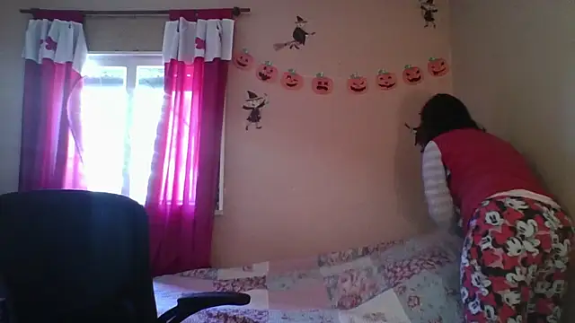 Snapshot of imsohornydacom chatting on November 22, 2025, 3:22 pm imsohornydacom online show from November 22, 2025, 3:22 pm