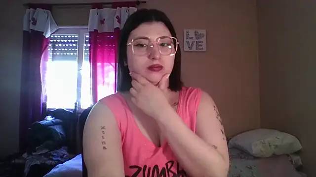 Snapshot of imsohornydacom chatting on November 24, 2025, 6:41 pm imsohornydacom online show from November 24, 2025, 6:41 pm