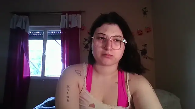 Snapshot of imsohornydacom chatting on November 16, 2025, 3:50 pm imsohornydacom online show from November 16, 2025, 3:50 pm