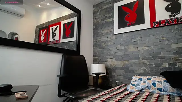 dayadubey  online show from December 2, 2025, 10:06 am