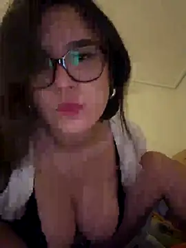 Snapshot of Its_Jade chatting on October 25, 2025, 7:47 pm Its Jade online show from October 25, 2025, 7:47 pm