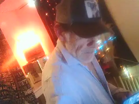 DaddyQuimHot online show from March 19, 2025, 2:27 am