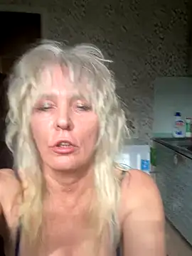 EsterHotMilf online show from November 9, 2025, 9:13 am