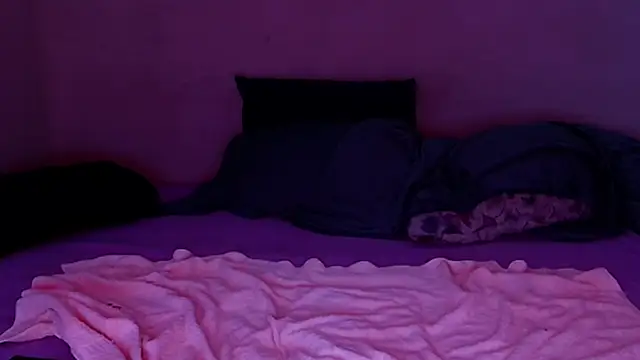 Snapshot of baphomet_from_ice chatting on October 14, 2025, 10:27 am baphomet from ice online show from October 14, 2025, 10:27 am