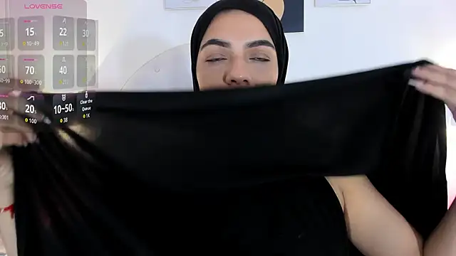 Umarani  online show from November 7, 2025, 6:34 pm