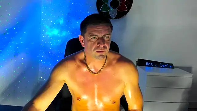 petr37pol online show from April 16, 2026, 8:53 pm