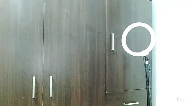 tomboyblue online show from March 13, 2025, 12:56 pm