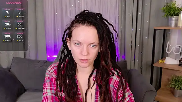 CoreyJane online show from October 10, 2025, 4:46 am