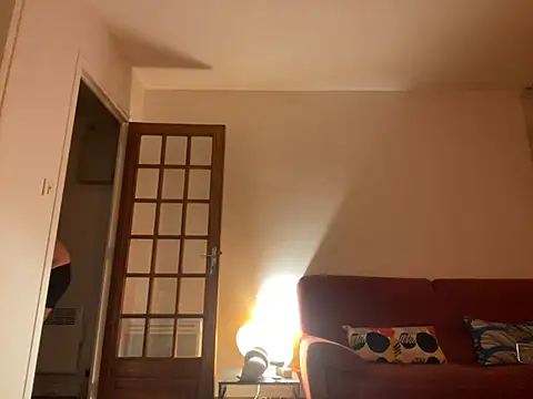 Snapshot of porompomperro chatting on January 30, 2025, 8:42 pm porompomperro online show from January 30, 2025, 8:42 pm