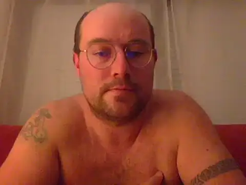 Snapshot of porompomperro chatting on December 7, 2024, 9:39 pm porompomperro online show from December 7, 2024, 9:39 pm