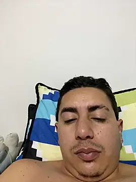 DanielGomez9 online show from March 14, 2025, 5:05 am