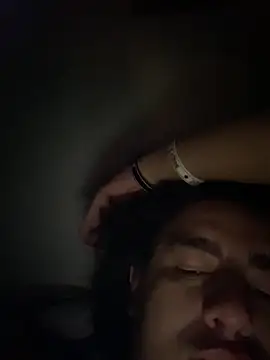 DanielGomez9 online show from December 17, 2025, 3:22 am