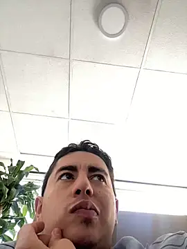 DanielGomez9 online show from March 14, 2025, 9:54 pm