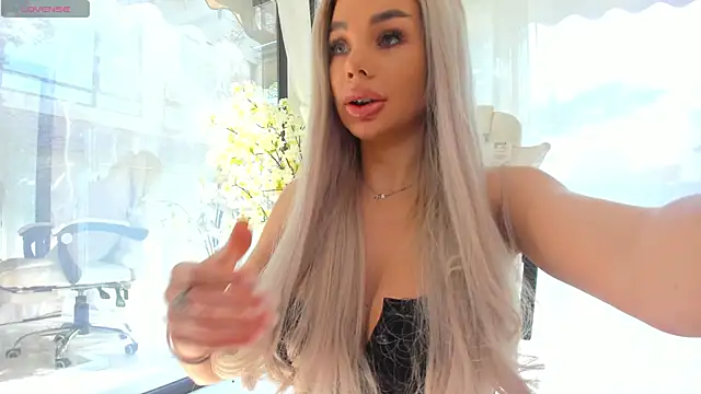 Russian Ava online show from April 18, 2026, 7:33 am