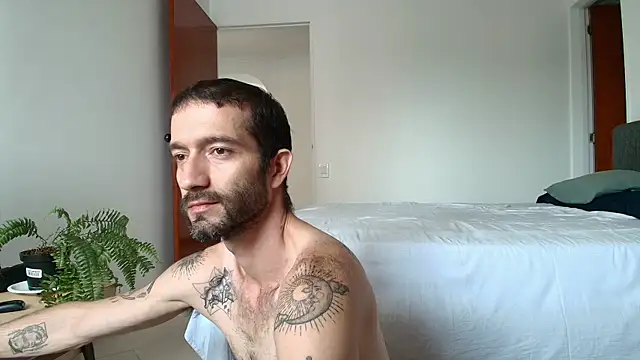 Snapshot of ALEJANDRO_BIGCOCK chatting on July 4, 2026, 5:50 pm ALEJANDRO BIGCOCK online show from July 4, 2026, 5:50 pm