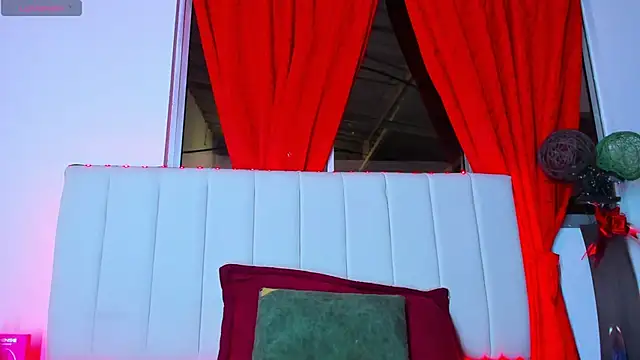 caro lyne  online show from January 16, 2026, 2:04 am