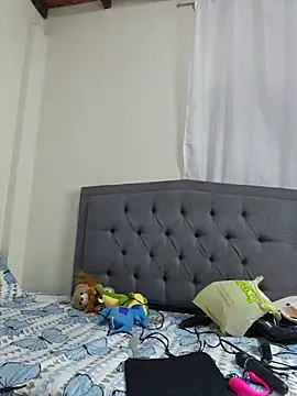 anny vittar online show from November 8, 2025, 5:11 am