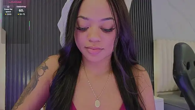 Madiee Rhea online show from April 14, 2026, 7:57 am